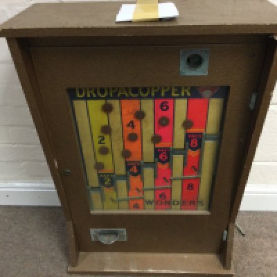 Wonder machine 'Drop a Copper' penny arcade gaming machine 32 x 20 x 9.5inches approximately