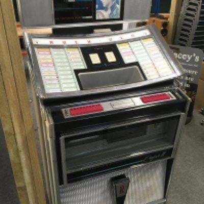 A Rockola Capri II jukebox. Comes with keys.