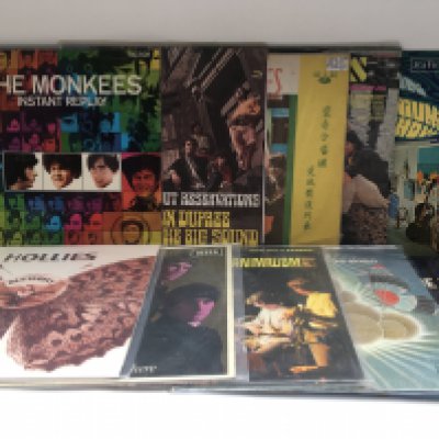 Two bags containing 21 1960s rock and pop LPs by various artists including The Zombies, The Hollies, The Monkees and others. Includes original and 180g pressings.