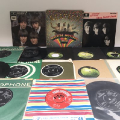 A collection of Beatles and related 7" singles and EPs including a first UK red label pressing of 'Love Me Do', 'Beatles For Sale No 2 EP', 'Instant Karma' French pressing and others.