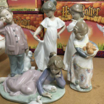 A Collection of five figures Lladro and Nao