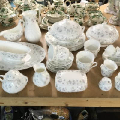 A Wedgwood dinner service in April Flowers pattern. Shipping category D.