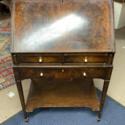 A small 1930s mahogany drop front Bureau. In need of some restoration.- NO RESERVE