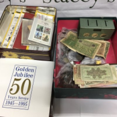 A collection of mixed stamp presentation sets and first day covers. Shipping category D.