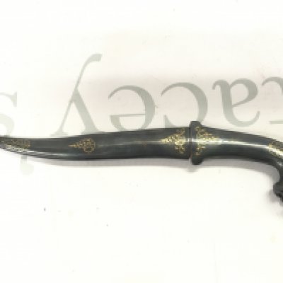 A small oriental vintage metal knife with possible gold inlay . 24cm long. This lot cannot be posted