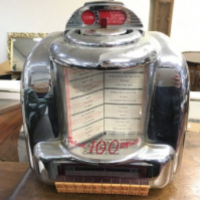 A Select 100 matic radio classic collectors edition CR-9. No reserve . Postage catC