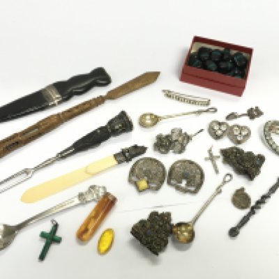 A mixed lot of small items of virtue including brooches, belt buckle , Stanhope style wooden pen knife etc. postage category B