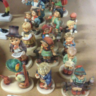 A collection of seventeen Goebel figures.