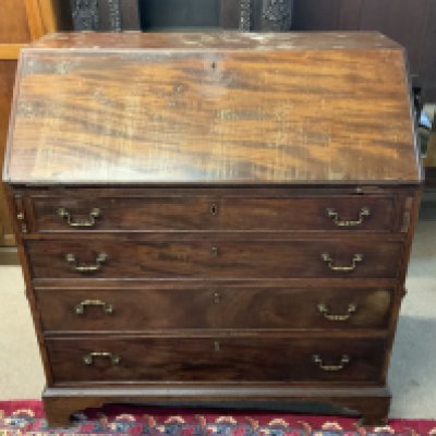 A Large mahogany George III drop front bureau. 99cm x 110cm