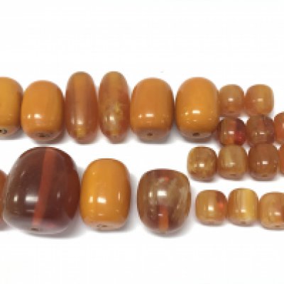 Large bead amber style colour, total weight 155g. Postage cat a