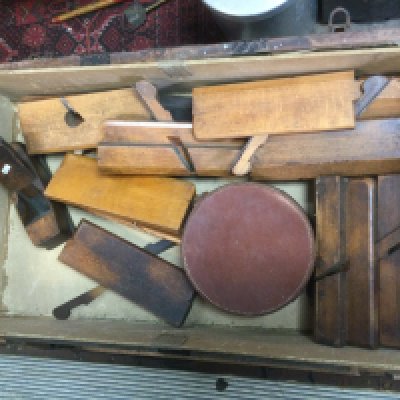 A travelling trunk containing various woodworking tools. Shipping category D.