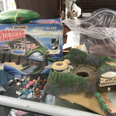 Vintage boxed Thunderbirds Tracey island play set with figures and hat, thunderbird 2 ship, corgi Ford popular, matchbox sea kings k302 corvette etc