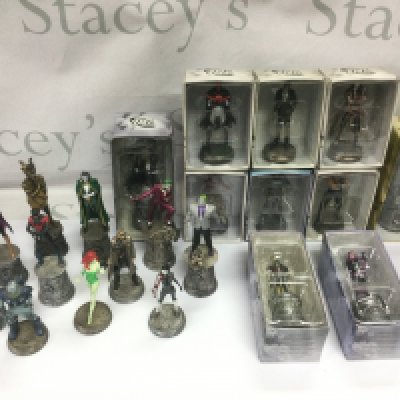 A box of DC Comics figures. Shipping category B.