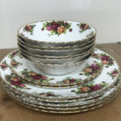 Royal Albert Old country roses dinner plates, side plates, bowl . No reserve