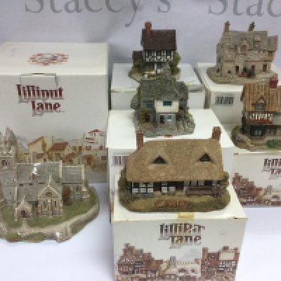 A box containing Liliput Lane cottages and buildings, some damages. Shipping category D.