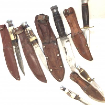 A collection of Vintage hunting Knifes some with horn handles British German and other makers (6)