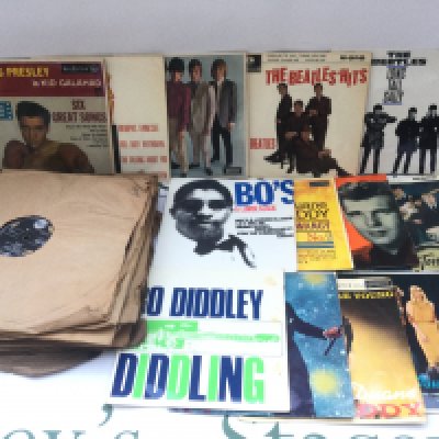 A collection of 7" singles, EPs and 78s by various artists including The Beatles, Rolling Stones, Billy Fury, Eddie Cochran and many more.