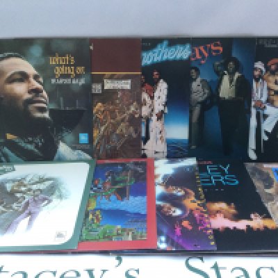 Two bags containing 21 funk and soul LPs by various artists including Marvin Gaye, The O Jays, George Benson and others. Includes some promo copies.