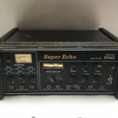 A vintage Evans SE-810 Super Echo reverb unit.