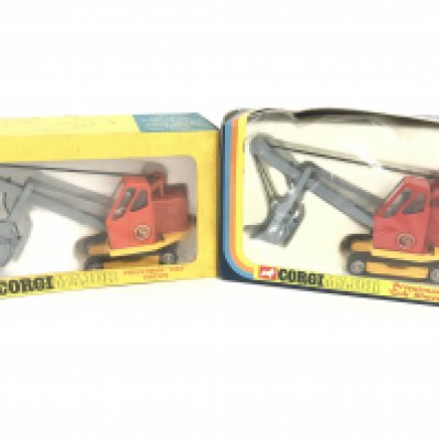 2 Boxed Corgi Priestman Cub Shovels #1128.