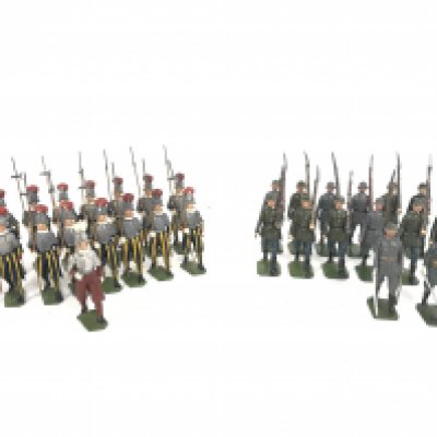 A Collection of Vintage Britains Soldiers.16 Swiss Vatican Guards with Officer and 12 WW2 German Infantry with 2 Officers. No Reserve.
