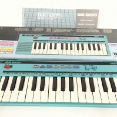 A Boxed Bontempi ES 3100 Keyboard. NO RESERVE