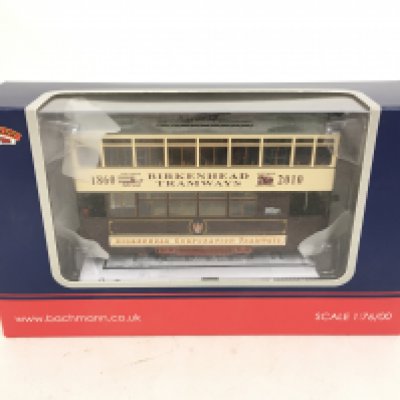 A Boxed Bachmann 00 Gauge Tram Car 70 #CE00610