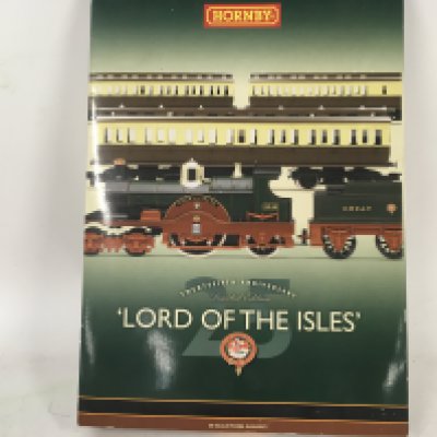 Boxed Hornby Lord of the Isles limited edition Train pack 0683 of 2500