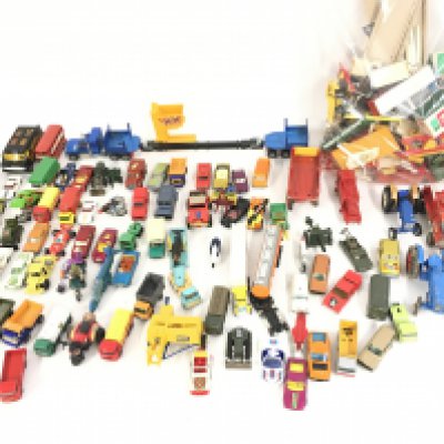A Collection of Various Diecast Including matchbox. Dinky etc.