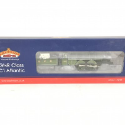 A Boxed Bachmann 00 Gauge GNR Atlantic Class C1 4421 LNER Limed Green . DCC #31-762.