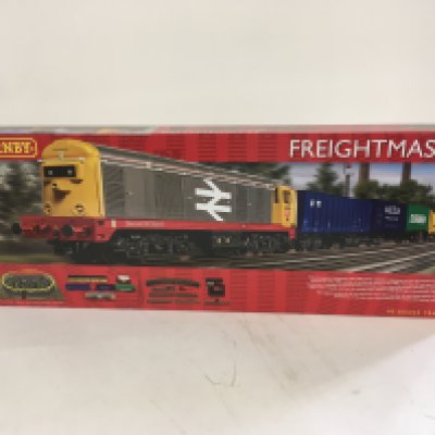New and boxed Hornby Freightmaster train set R1272M