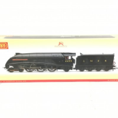 A Boxed Hornby 00 Gauge NE 4-6-2 Class A4 Locomotive. DCC #R3441.