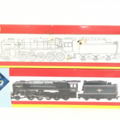 A Boxed Hornby 00 Gauge BR 2-10-0 Class 9F Loco. Evening Star #R2187 and a Black Prince #R2137.