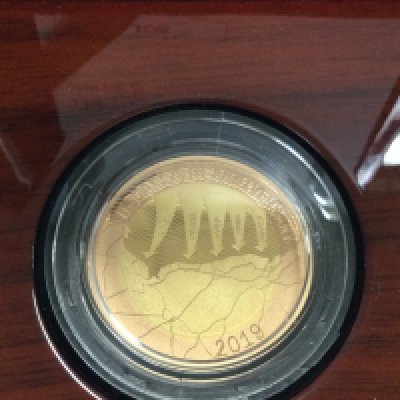 2019 UK 2 pound gold proof coin. 75th anniversary of D day. 15.97g