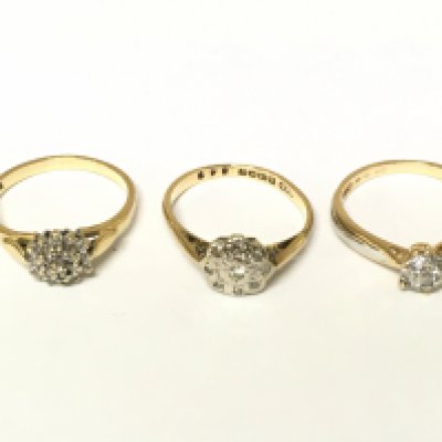 Three 18ct gold diamond cluster rings. Approximately 6.8g sizes J 1/2 and K