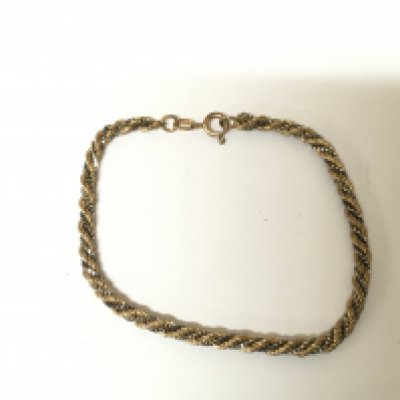 A 9ct rope bracelet. 4.11g