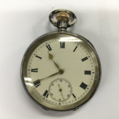 A silver cased button wind pocket watch. Winds and runs. Approximately 50mm case and 105g