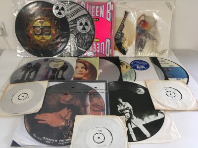 A collection of picture discs by various artists including Pete Townshend, Gordon Giltrap and others plus three white label 7" discs (test played but not as described on sleeves, not Rolling Stones, artists unknown).