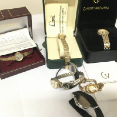 WITHDRAWN - A collection of ladies watches Rotary Claude Valentini and others.- NO RESERVE