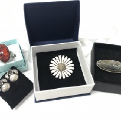 Danish silver jewellery , Niels Erik From Amber ring and earrings, Anton Michelson white enamel daisy brooch, Brodrene Bjorklund silver abalone ring. Postage catA
