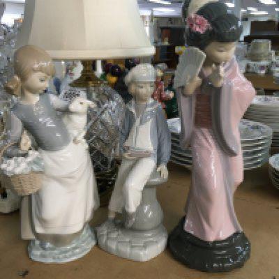 A Collection of three Lladro figures.