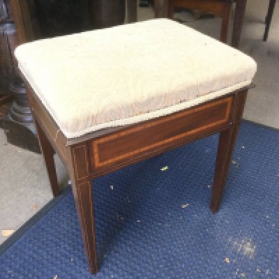 An inlaid mahogany piano stool. Shipping category D.- NO RESERVE