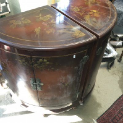 Two oriental style corner cabinets with Double doors and shelf inside. 19.5 wide by 36&#2013266057۝ tall.