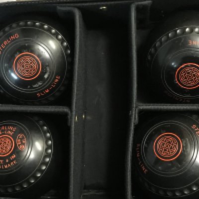 Sterling stem line and Hemslite size 4 super grip bowls, postage category C