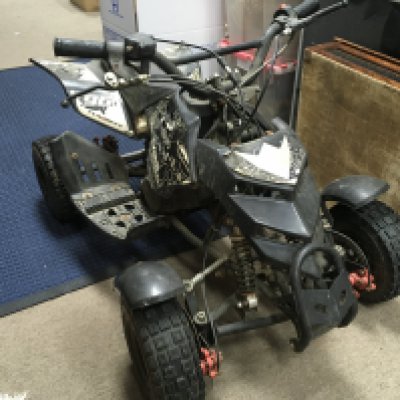 Mini quad bike, no key. 90cm long ,62cm tall Approx
