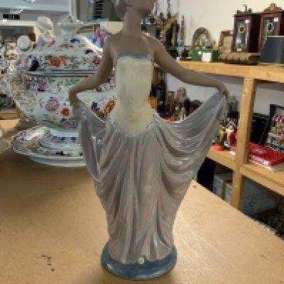 Lladro figure of a dancing lady, 31cm.- NO RESERVE
