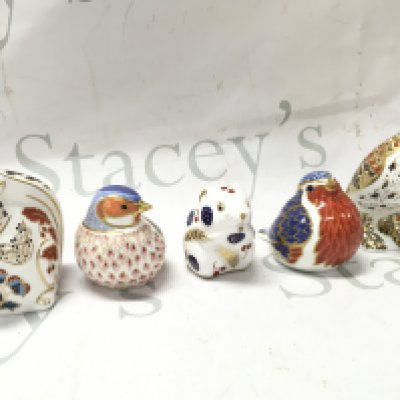 A collection of Royal Crown Derby. Some with gold stoppers. This lot cannot be posted