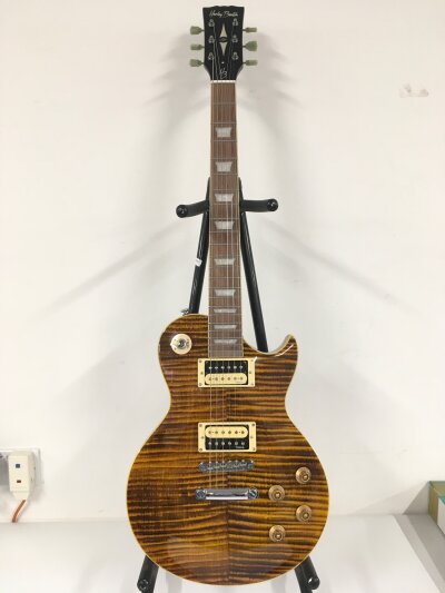 A Harley Benton SC 550 II Deluxe electric guitar. Comes with soft carry case.