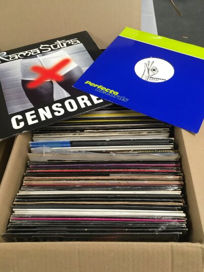 Four boxes of mainly dance and house 12" singles including promos.