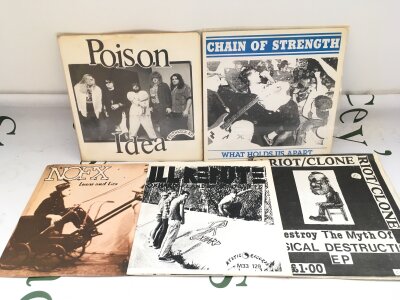 Five collectable grunge, rock and hardcore 7" singles and EPs by various artists including Chain Of Strength, Poison Idea, Ill Repute and others.